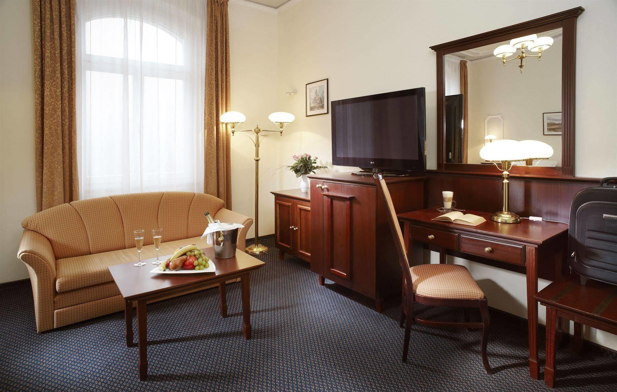 Hotel Excelsior Mariánské Lázně Esterno foto